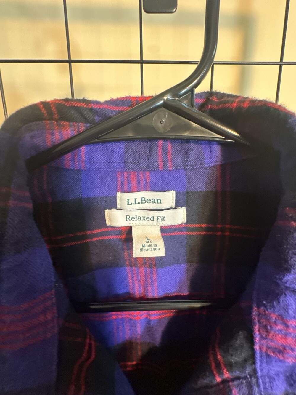 L.L. Bean Relaxed Fit Women's Purple and Red Plaid Flannel Button-Down Shirt - Picture 3 of 4